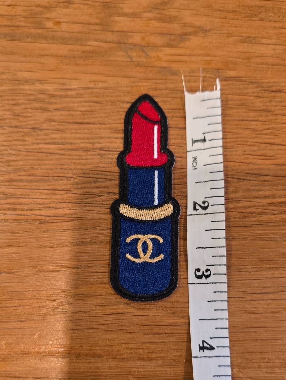Lipstick Iron On Patch - Picture 4 of 4